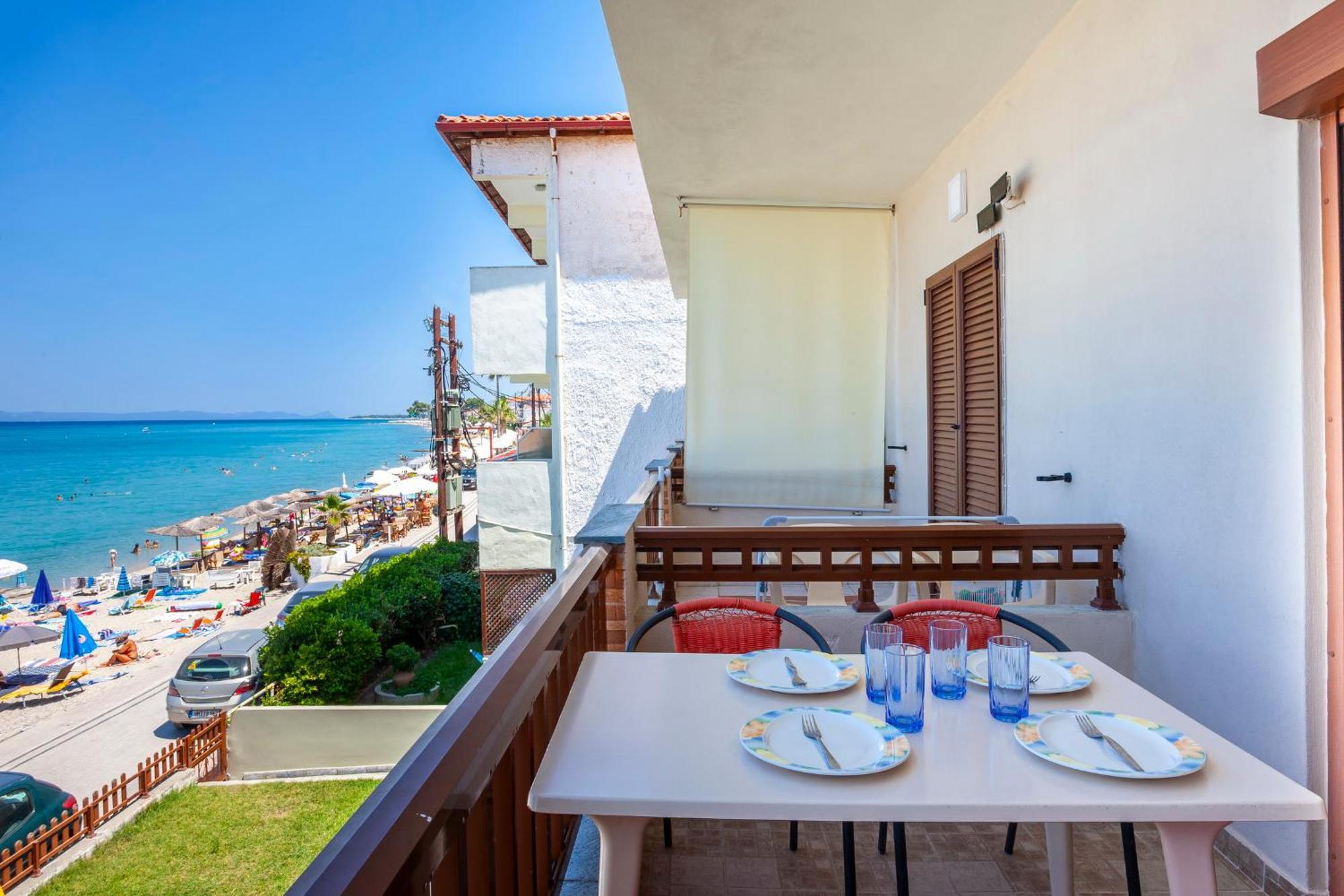 Rafaella Sea View Apartments 2 Pefkochori Exterior photo