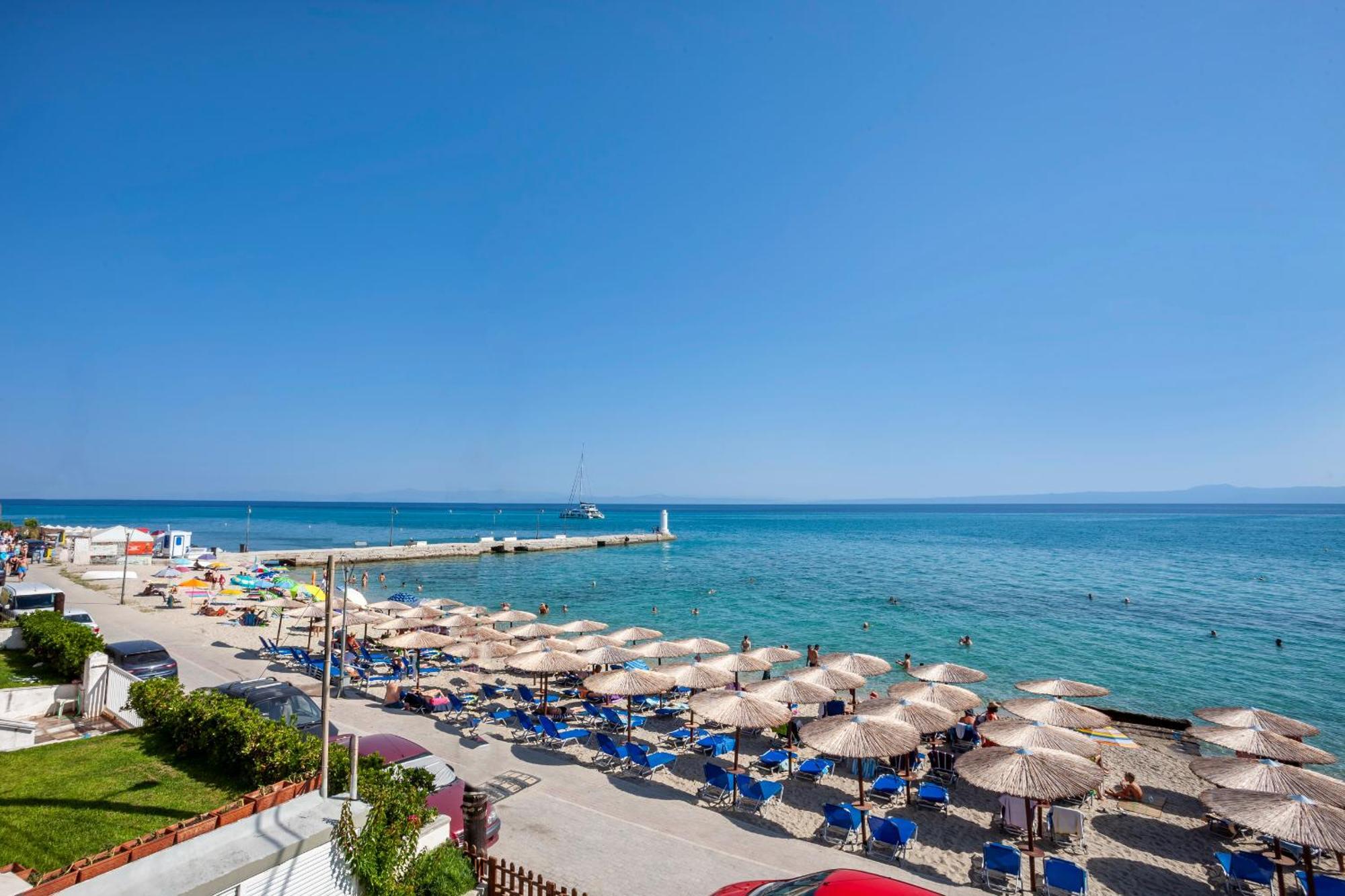 Rafaella Sea View Apartments 2 Pefkochori Exterior photo